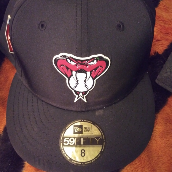 Caps - Picture 2 of 8